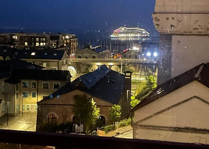 Seaview Noblessner Harbour Apartment, 8 Min To Downtown Appartamento *