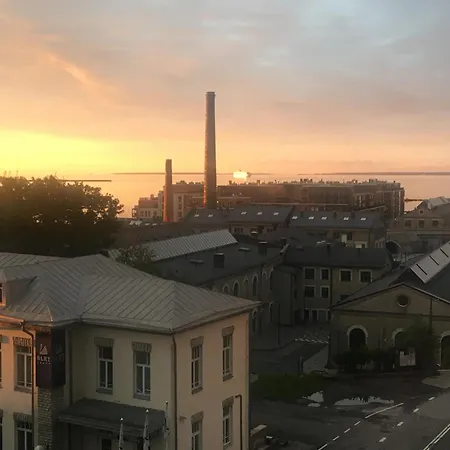 Apartamento Seaview Noblessner Harbour Apartment, 8 Min To Downtown Tallin